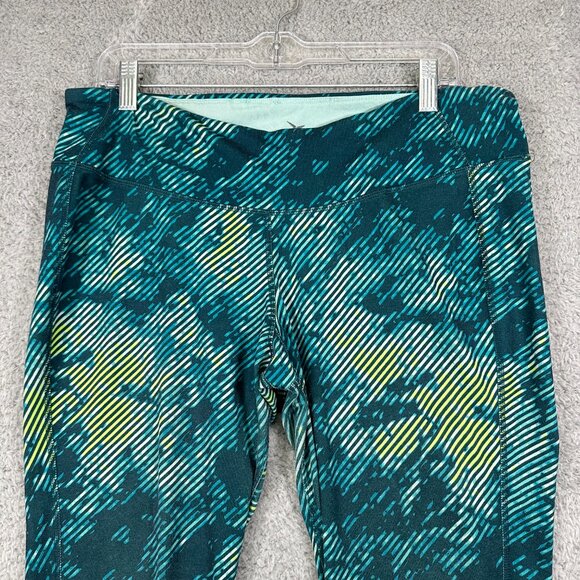 Old Navy Active Leggings Women's Size XL Green Striped Low-Rise Cropped Stretch - Picture 3 of 12